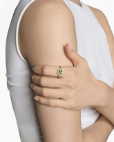 Petite Chatelaine® Pavé Bezel Ring in Sterling Silver with Peridot and Diamonds, 7mm